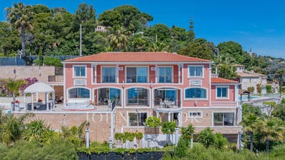 /international/fr/vallauris-provence-alpes-cote-d-azur-310108436318/