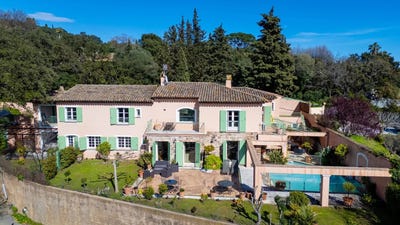 /international/fr/grimaud-hh-15861810-grimaud-provence-alpes-cote-d-azur-310101031872/?lang=en