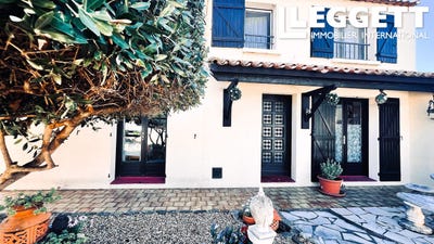 /international/fr/saint-chinian-languedoc-roussillon-310102511701/