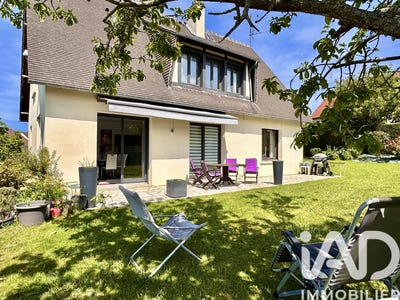 /international/fr/touques-upper-normandy-310108263288/