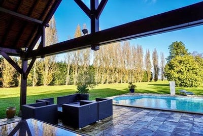 /international/fr/la-villeneuve-en-chevrie-ile-de-france-310099810689/