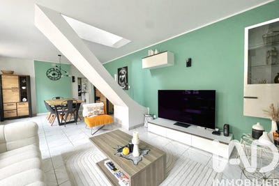 /international/fr/hallines-calais-310106994374/