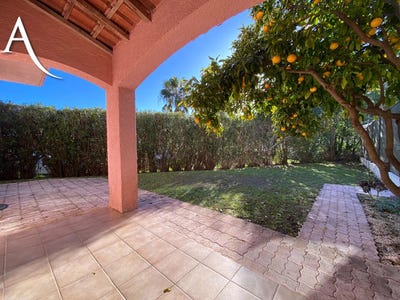 /international/fr/auribeau-sur-siagne-provence-alpes-cote-d-azur-310100603477/