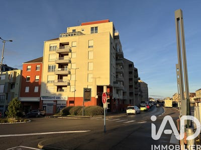 /international/fr/montceau-les-mines-burgundy-310107423184/