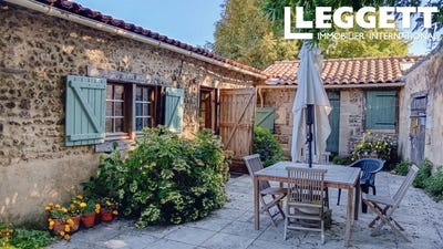 /international/fr/la-chapelle-baton-charente-310095101824/?lang=th