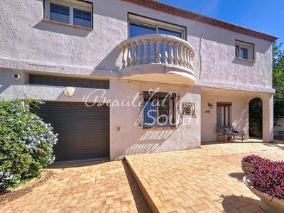 /international/fr/canet-en-roussillon-languedoc-roussillon-310108943496/