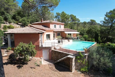 /international/fr/cotignac-provence-alpes-cote-d-azur-310101252288/