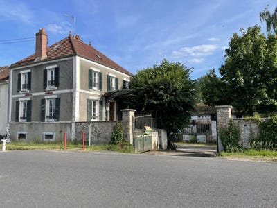 /international/fr/rozay-en-brie-ile-de-france-310098892998/?lang=zh-cn
