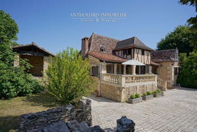 /international/fr/vergt-aquitaine-310100889720/