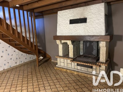 /international/fr/neuville-centre-val-de-loire-310106427555/