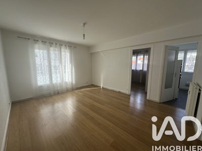 /international/fr/clermont-ferrand-auvergne-310106458994/