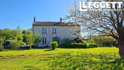 /international/fr/aigre-charente-310106045566/