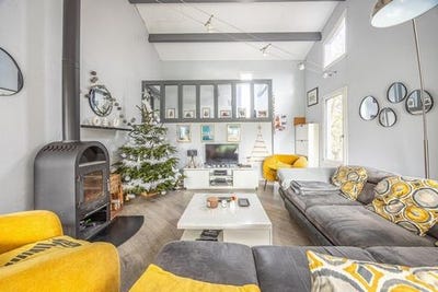 /international/fr/la-creche-charente-310104800915/