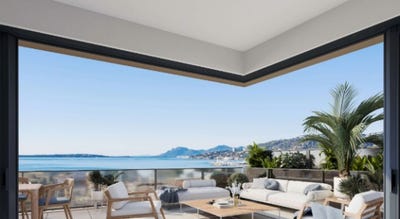/international/fr/boulevard-raymond-poincare-antibes-provence-alpes-cote-d-azur-310104831215/