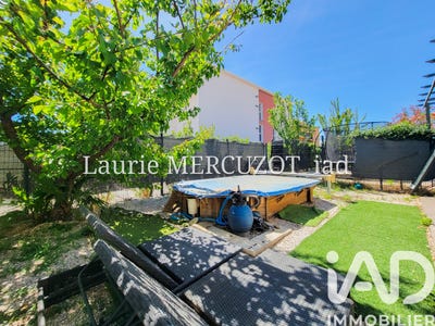 /international/fr/pollestres-languedoc-roussillon-310107578837/