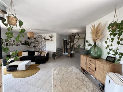 /international/fr/aigues-vives-languedoc-roussillon-310101155602/?lang=de