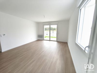 /international/fr/l-huisserie-pays-de-la-loire-310106395521/