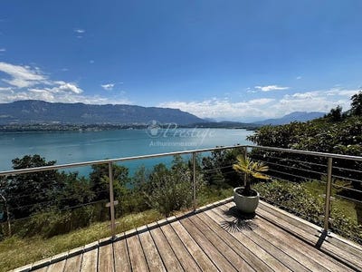 /international/fr/bourdeau-rhone-310101077706/