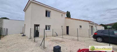/international/fr/la-couronne-charente-310109109370/