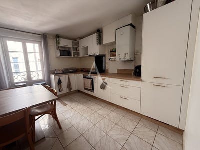 /international/fr/carcassonne-languedoc-roussillon-310109146411/