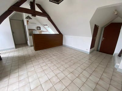 /international/fr/nogent-le-roi-centre-val-de-loire-120094280698/