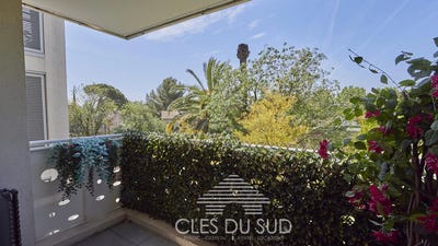/international/fr/toulon-charente-310108460426/