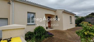 /international/fr/saint-georges-des-coteaux-charente-310108187824/