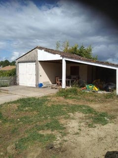 /international/fr/saint-yzan-de-soudiac-aquitaine-310108941835/