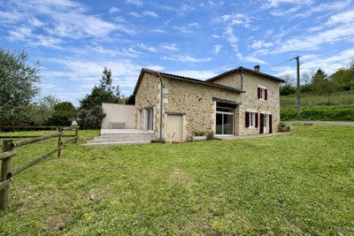 /international/fr/vitrac-saint-vincent-charente-310107450742/