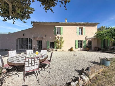 /international/fr/cabannes-provence-alpes-cote-d-azur-310120115814/
