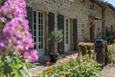 /international/fr/saint-julien-le-petit-limousin-310101418820/?lang=zh-tw
