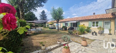 /international/fr/saint-jean-d-ataux-aquitaine-310100665011/