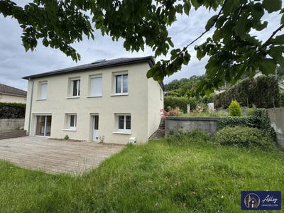 /international/fr/bort-les-orgues-limousin-310103181939/?lang=it