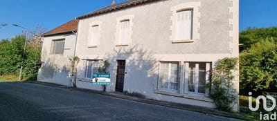 /international/fr/la-chapelle-baloue-limousin-310102510447/