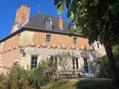 /international/fr/amboise-centre-val-de-loire-120095559205/