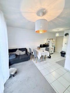 /international/fr/venissieux-rhone-310108869873/