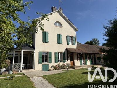 /international/fr/pouilly-en-auxois-burgundy-310108785780/