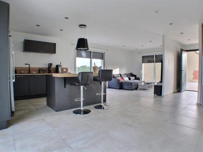 /international/fr/corgoloin-burgundy-120088752593/