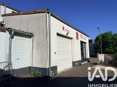 /international/fr/l-houmeau-charente-310107470679/