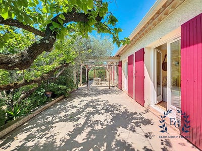 /international/fr/nages-et-solorgues-languedoc-roussillon-310101132343/