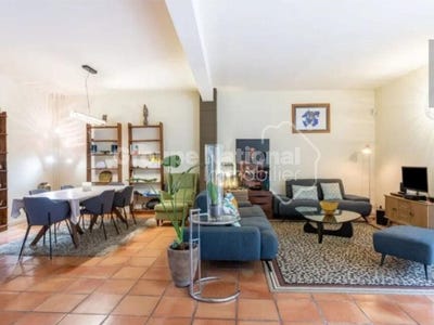 /international/fr/jonquieres-saint-vincent-languedoc-roussillon-310099552805/?lang=es