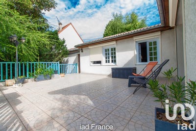 /international/fr/juziers-ile-de-france-310100785719/