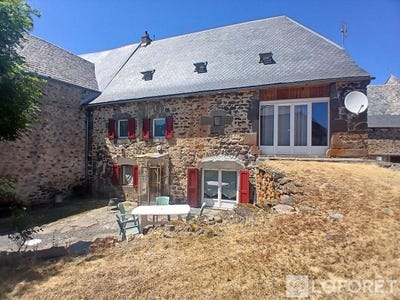 /international/fr/neuveglise-auvergne-310107012856/