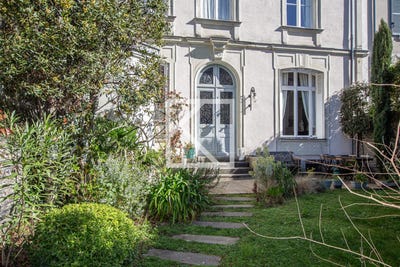 /international/fr/angers-pays-de-la-loire-310108263871/