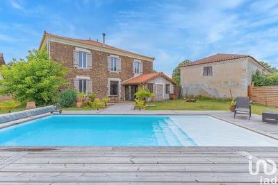 /international/fr/pontenx-les-forges-aquitaine-310101033931/