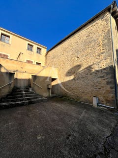 /international/fr/villefranche-du-perigord-aquitaine-310104468245/