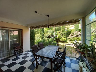 /international/fr/lamalou-les-bains-languedoc-roussillon-310107888621/