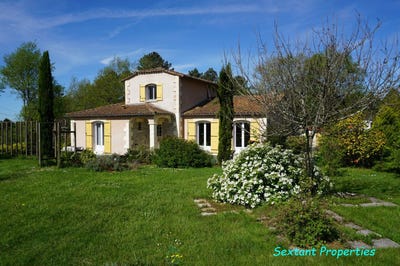 /international/fr/saint-romain-et-saint-clement-aquitaine-310108974414/