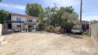 /international/fr/avignon-provence-alpes-cote-d-azur-310108954706/