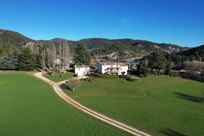 /international/fr/reilhanette-rhone-310105015852/